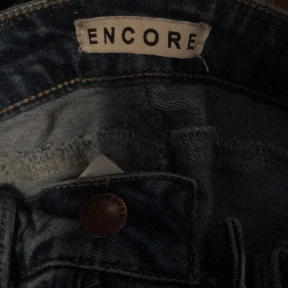 Pants - Picture 6 of 7